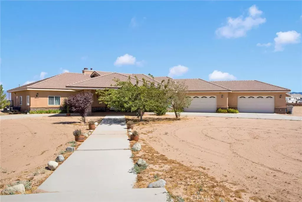 Oak Hills, CA 92344,8485 Mesa Linda Street