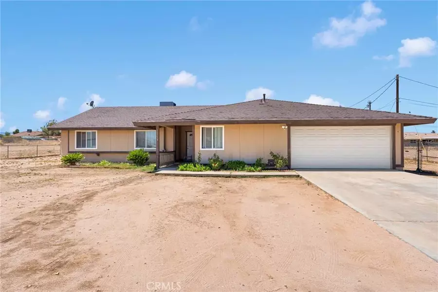 11558 Hemlock Avenue, Hesperia, CA 92345