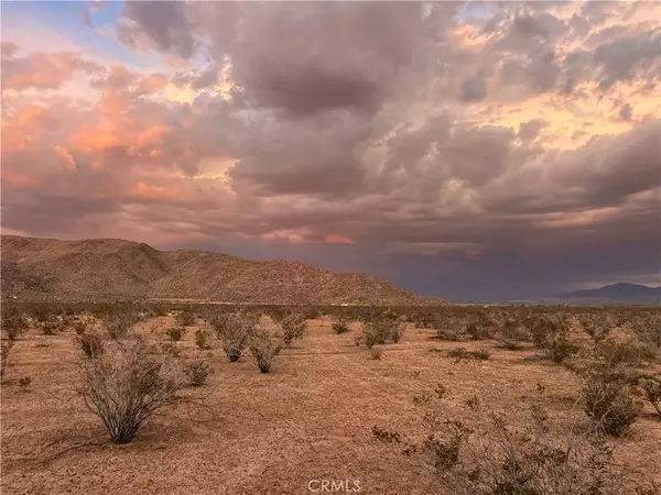 Apple Valley, CA 92308,3 Del Oro