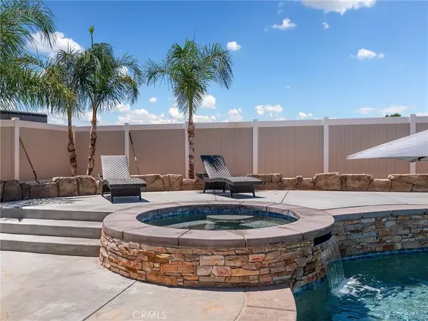 11232 Locust Ave., Hesperia, CA 92345