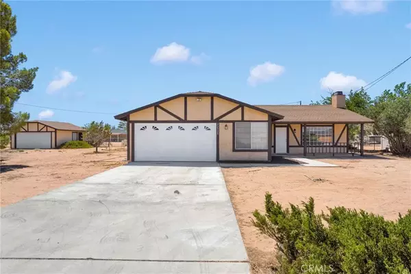 22325 Quivero Road, Apple Valley, CA 92307