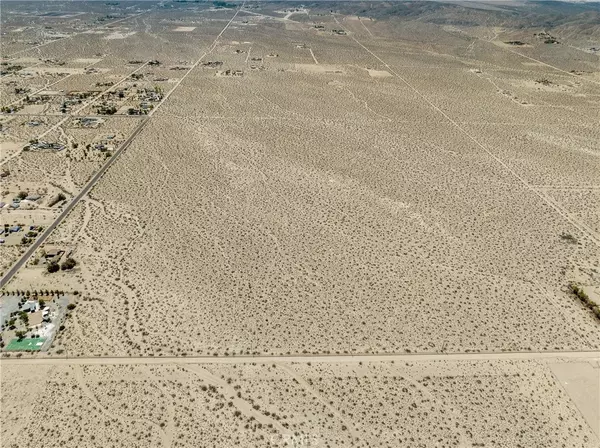 Lucerne Valley, CA 92356,768 Visalia