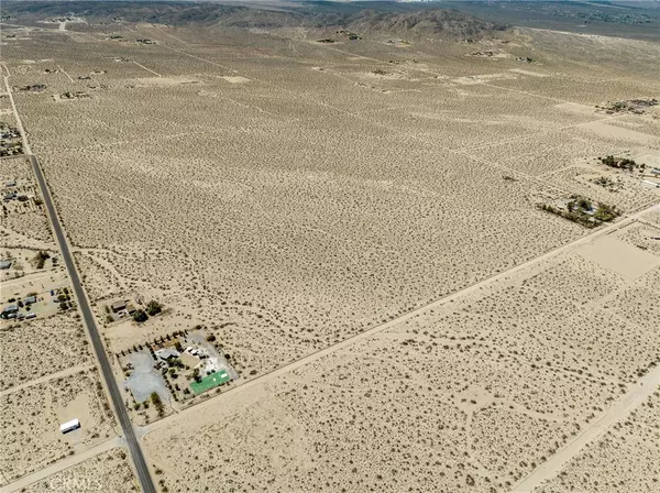 Lucerne Valley, CA 92356,768 Visalia