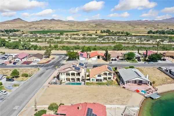 Helendale, CA 92342,0 Blue Water
