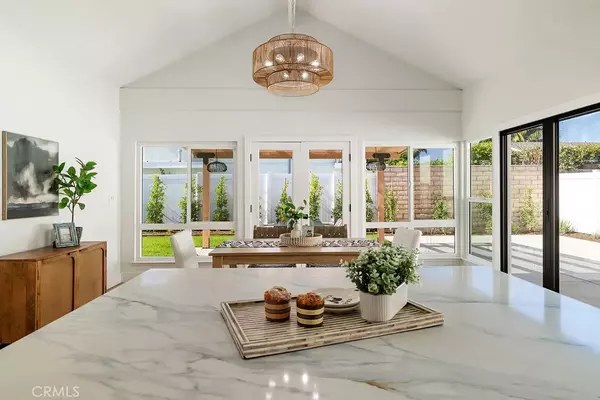 1068 San Pablo Circle, Costa Mesa, CA 92626