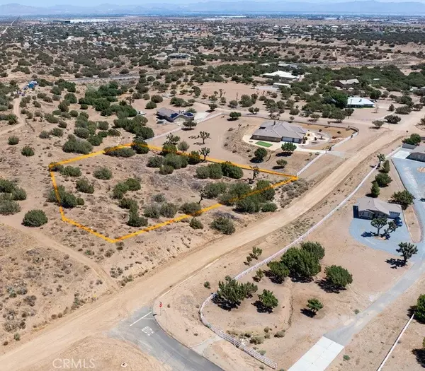 Oak Hills, CA 92344,10624 Cedar