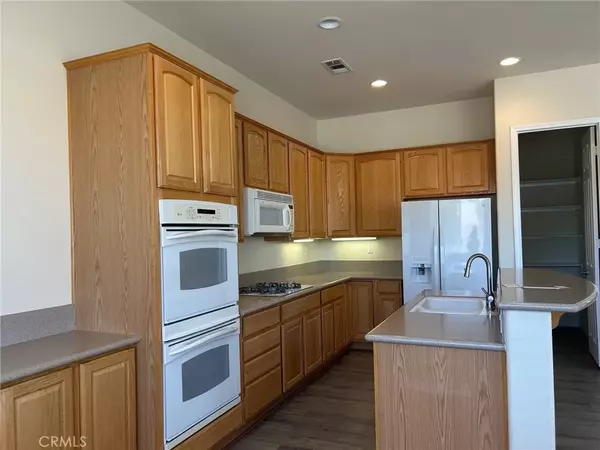 Apple Valley, CA 92308,11218 Datura Lane