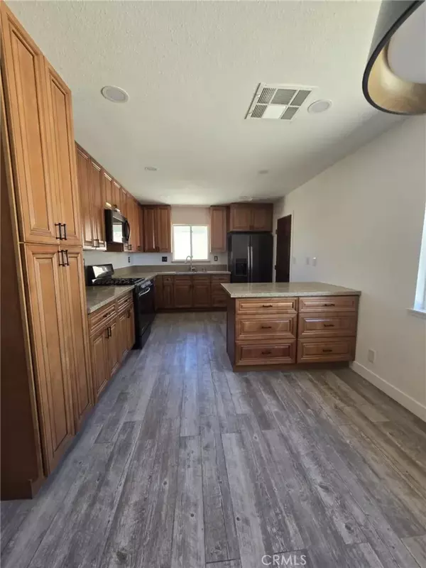 Barstow, CA 92311,37116 Lombardy Avenue