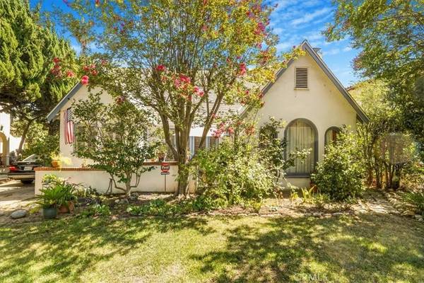 2270 E Orange Grove Boulevard, Pasadena, CA 91104