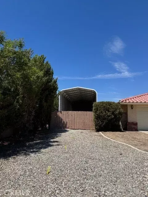 Apple Valley, CA 92307,20136 Ottawa Road