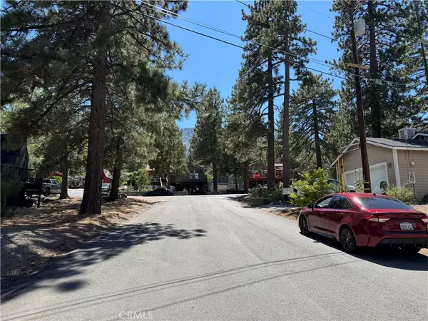 Wrightwood, CA 92397,0 Zermatt