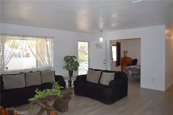 Apple Valley, CA 92308,13422 Nicola Road