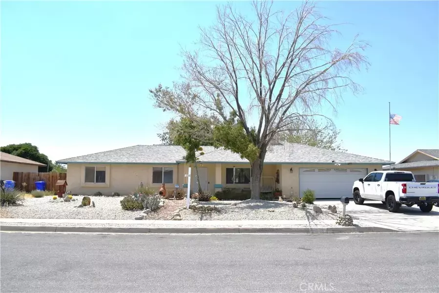 13422 Nicola Road, Apple Valley, CA 92308