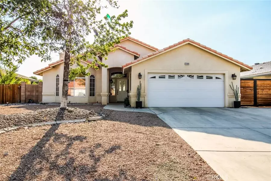 12900 Briarcliff Drive, Victorville, CA 92395