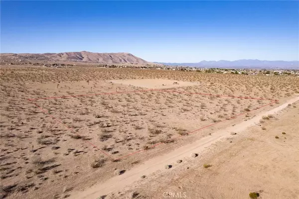 Apple Valley, CA 92308,23993 Lancelet