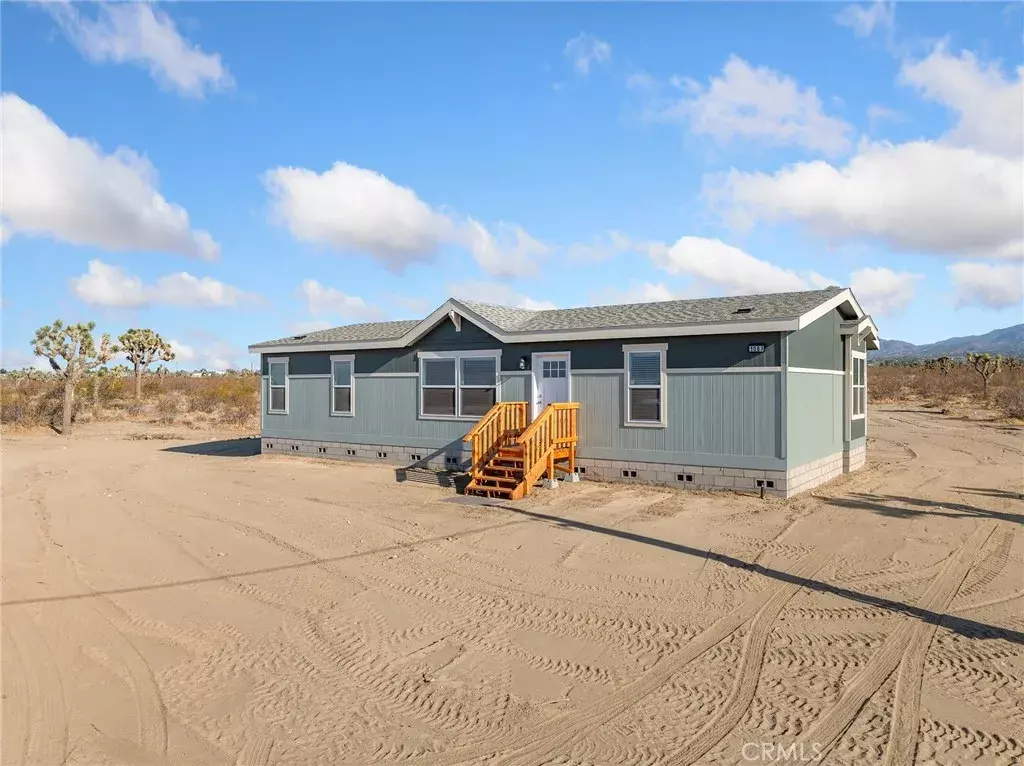 Pinon Hills, CA 92372,1083 Danbury Road