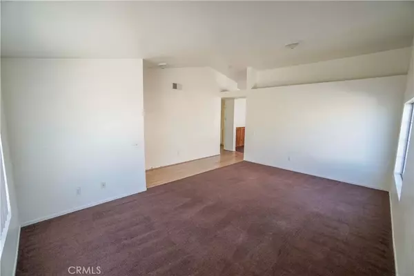 Victorville, CA 92392,13270 Brighton Circle