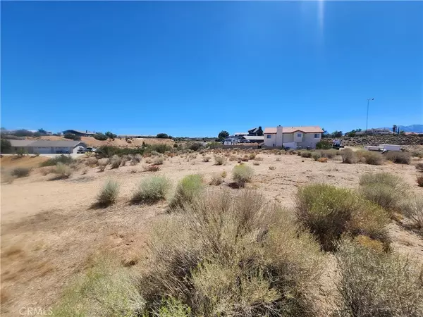 Oak Hills, CA 92344,8340 Highland