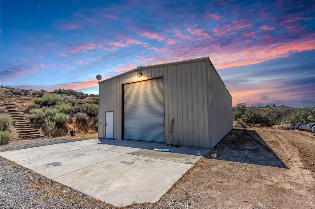 Oak Hills, CA 92344,7170 Joshua Road