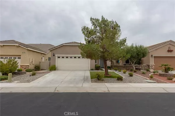19453 Maple Creek Road, Apple Valley, CA 92308