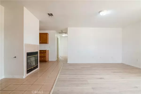 Apple Valley, CA 92308,13480 Lakota Road