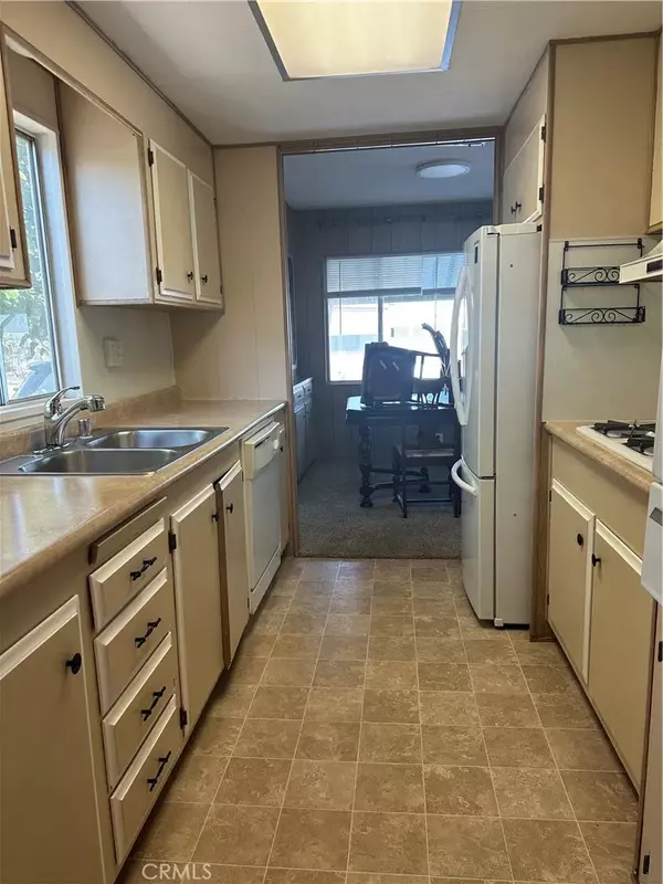 Barstow, CA 92311,701 Montara #113