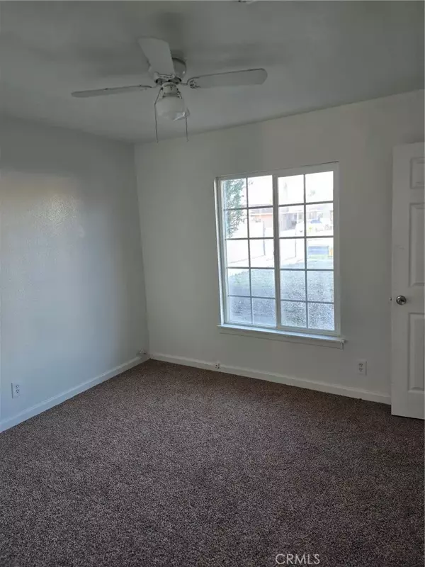 Victorville, CA 92395,16249 Encina St