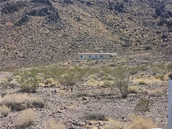 Newberry Springs, CA 92365,30982 Velour Street