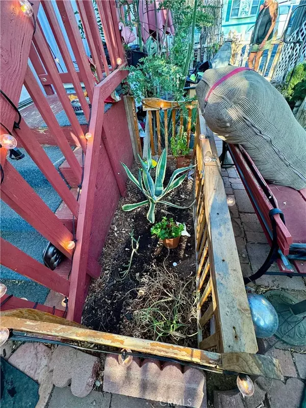 Apple Valley, CA 92308,22325 US Hwy 18 #32