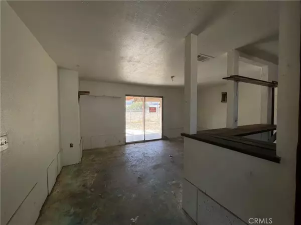 Apple Valley, CA 92307,16070 Winnebago Road