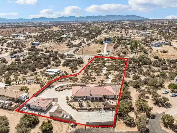 Oak Hills, CA 92344,10660 Ranchero