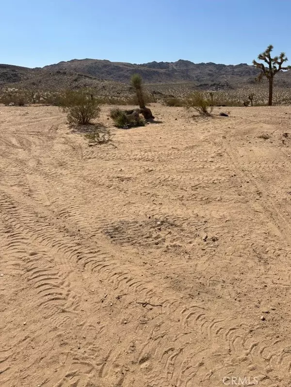 Apple Valley, CA 92307,46401216 Fairview Valley