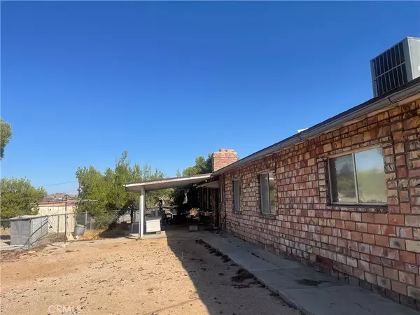 Apple Valley, CA 92307,21355 Pine Ridge Avenue