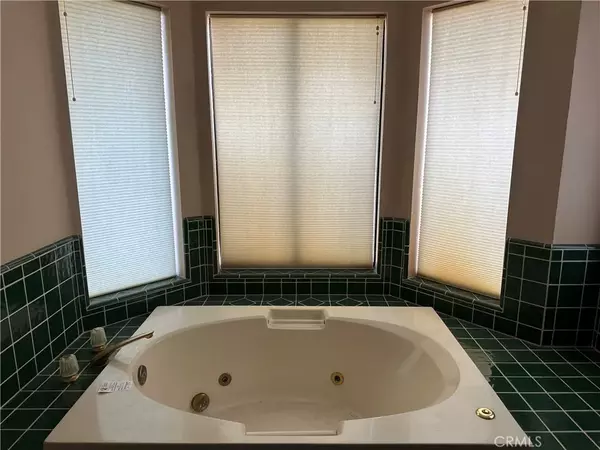 Helendale, CA 92342,27853 Evergreen Lane