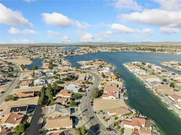 Helendale, CA 92342,14355 Schooner