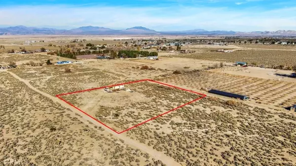 Lucerne Valley, CA 92356,0 Red Butte