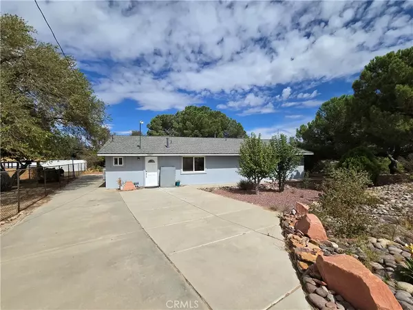 6467 Oak Hill #A, Oak Hills, CA 92344