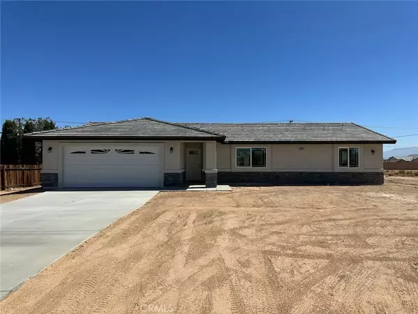 13155 Lakota Road, Apple Valley, CA 92308