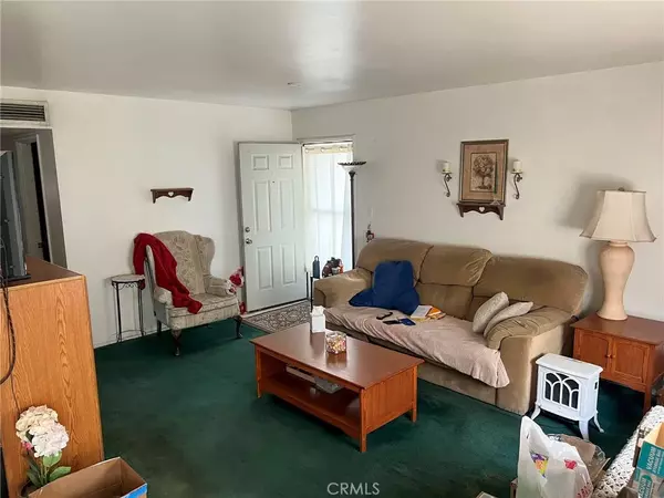 Barstow, CA 92311,840 E Virginia Way