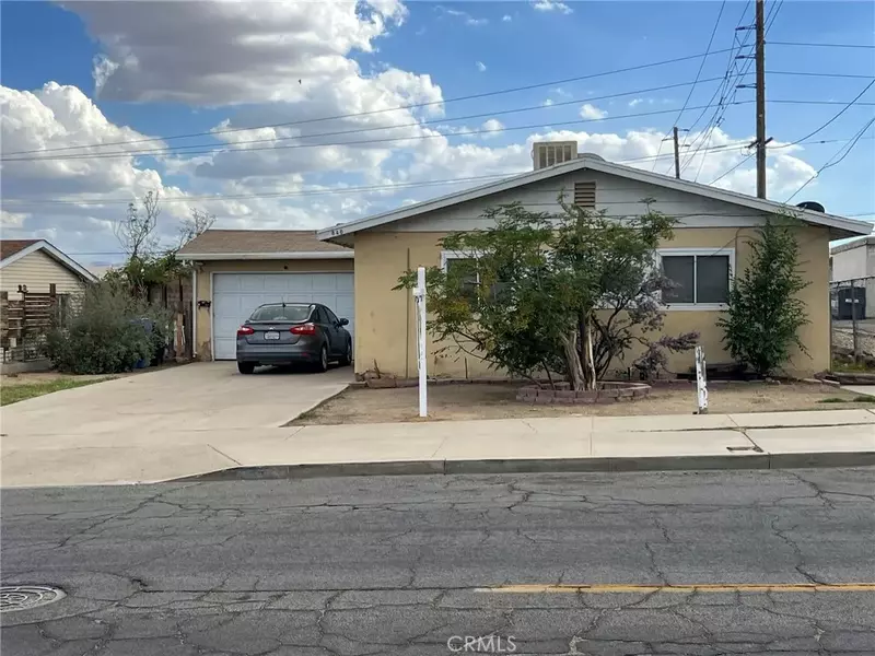 840 E Virginia Way, Barstow, CA 92311