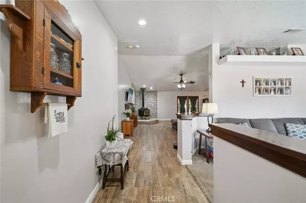 Oak Hills, CA 92344,14388 Musgrave Road