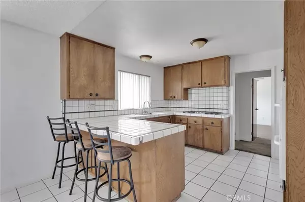 Barstow, CA 92311,29670 Palermo