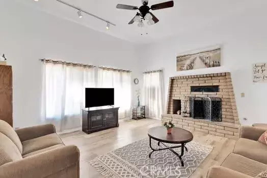 Apple Valley, CA 92308,20750 Teton Road