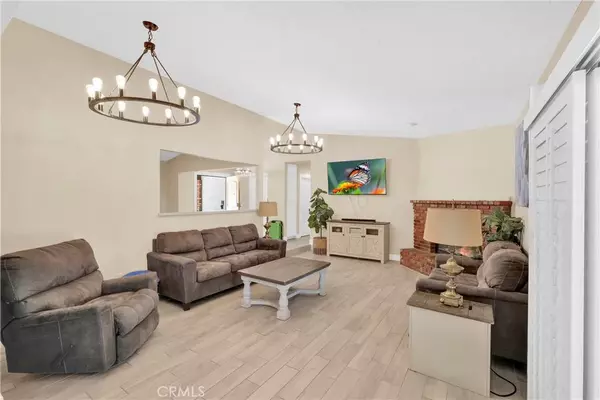 Apple Valley, CA 92307,15908 Acoma Road