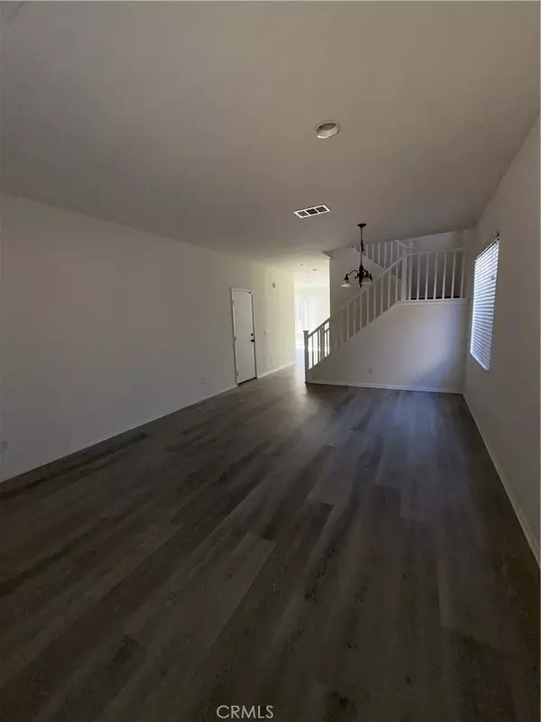 Hesperia, CA 92345,9454 Apricot Court