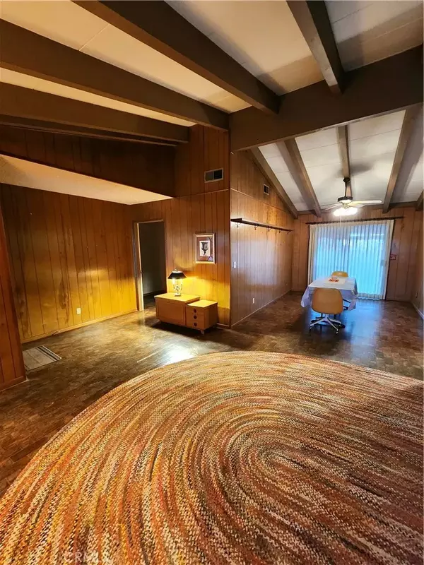 Apple Valley, CA 92307,22350 Ramona