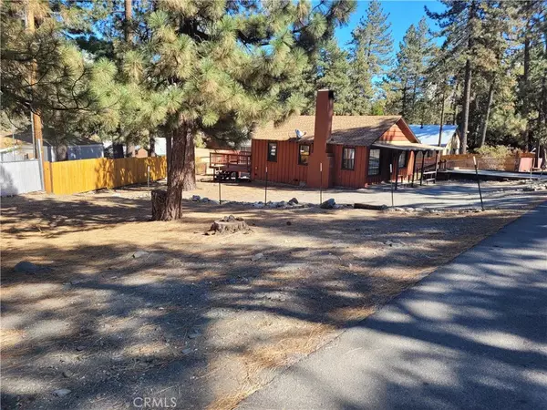 Wrightwood, CA 92397,1346 Laura Street