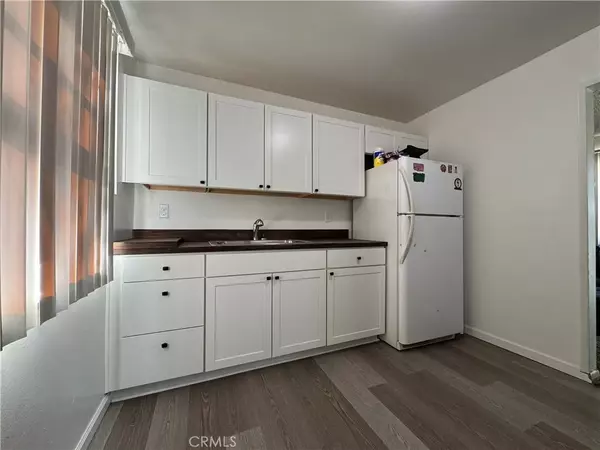 Victorville, CA 92395,15162 S Mojave