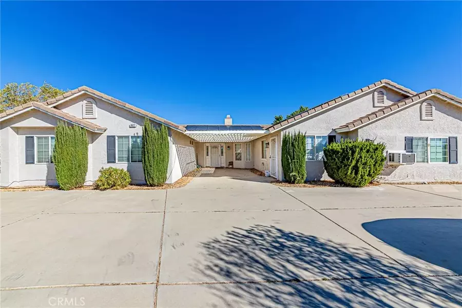 9922 Phelan Road, Oak Hills, CA 92344