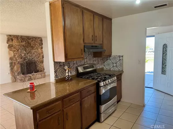 Hesperia, CA 92345,11509 3rd Avenue